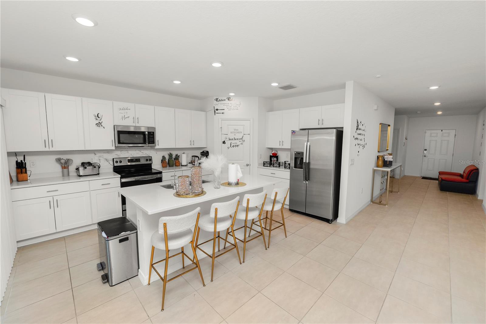 Image 4 of 31 For 2039 Rosewood Circle
