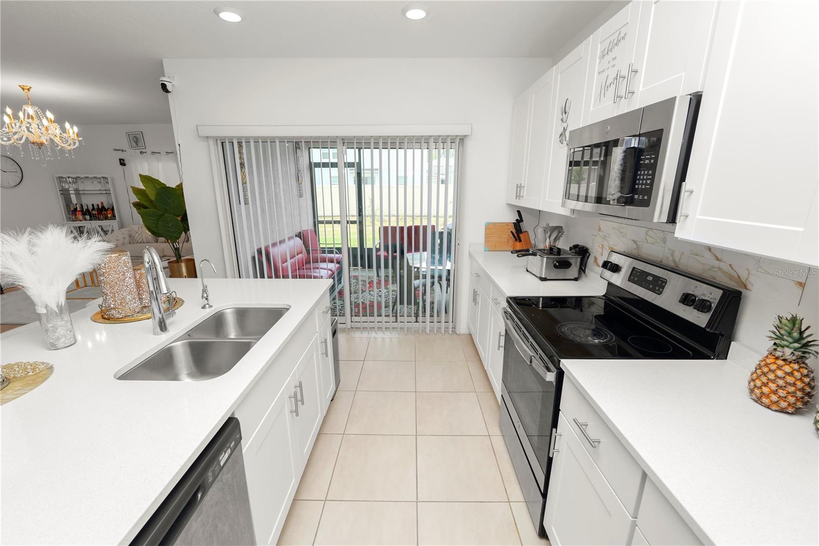 Image 8 of 31 For 2039 Rosewood Circle