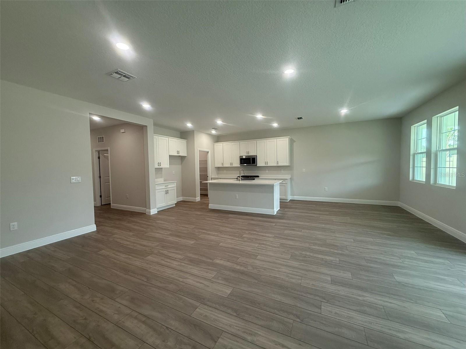 Image 5 of 31 For 12132 Cattleside Drive 12132