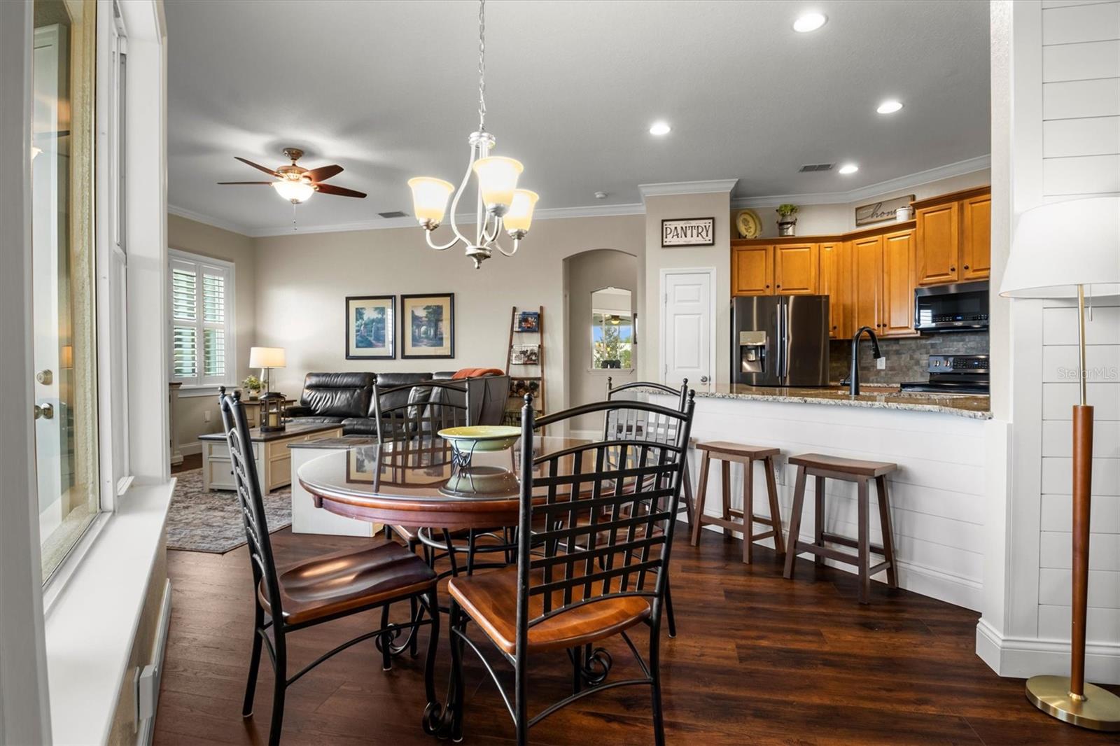 Image 15 of 74 For 8909 Campbell Road