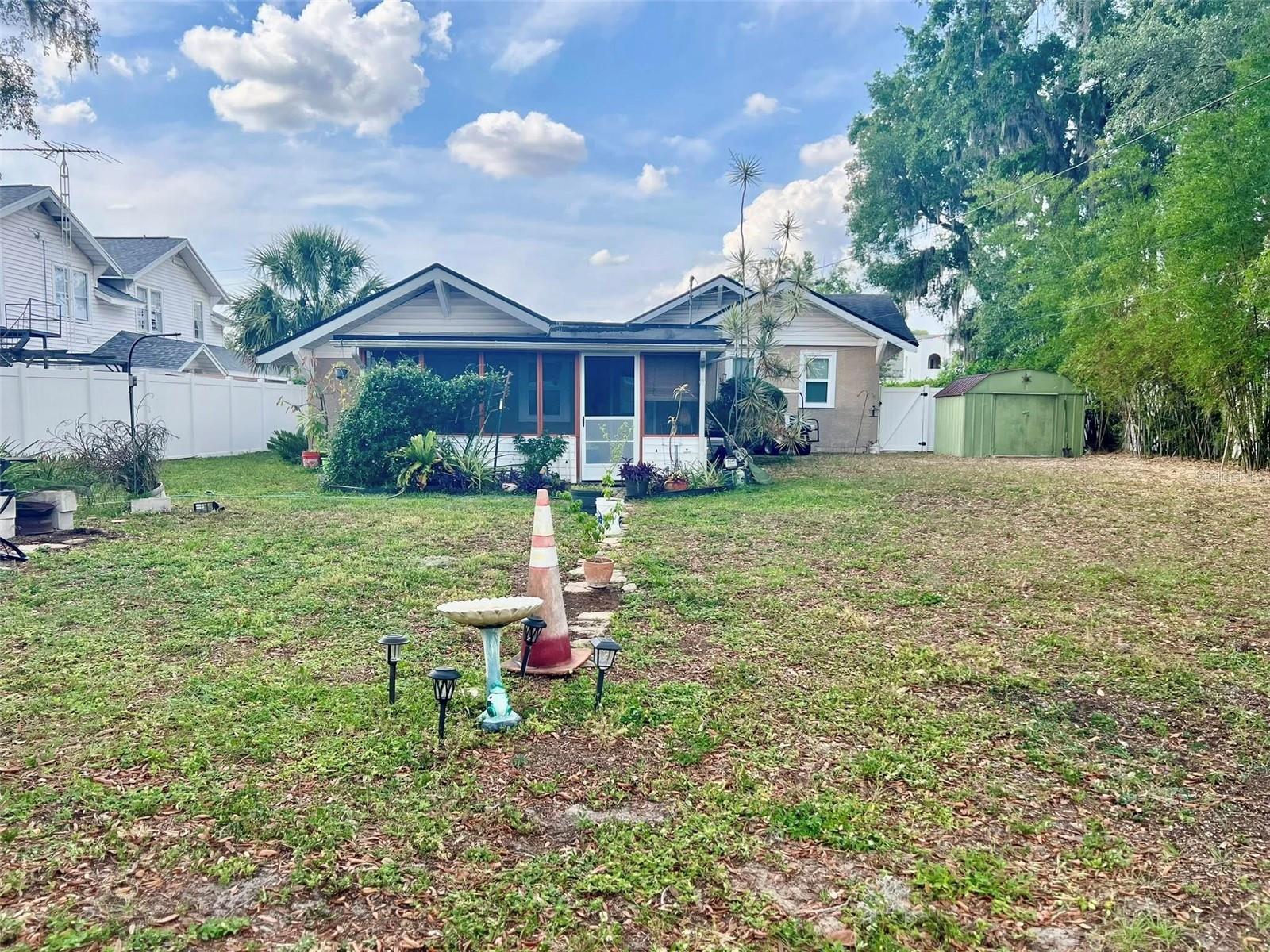 Image 18 of 19 For 236 Seminole Avenue