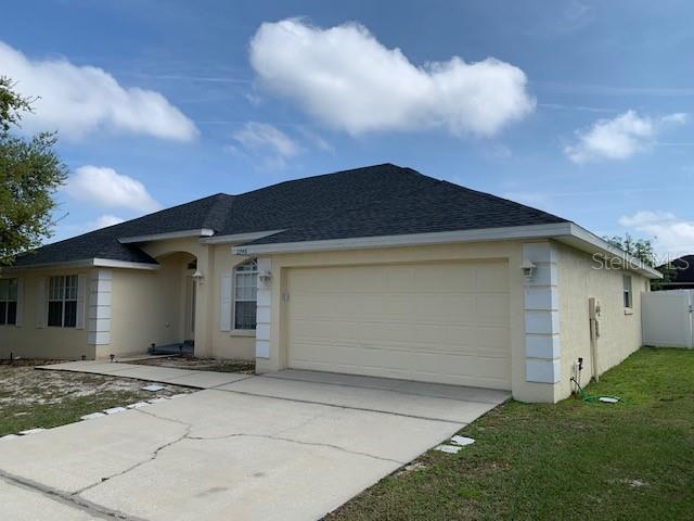 Image 4 of 28 For 2748 Highlands Creek Drive