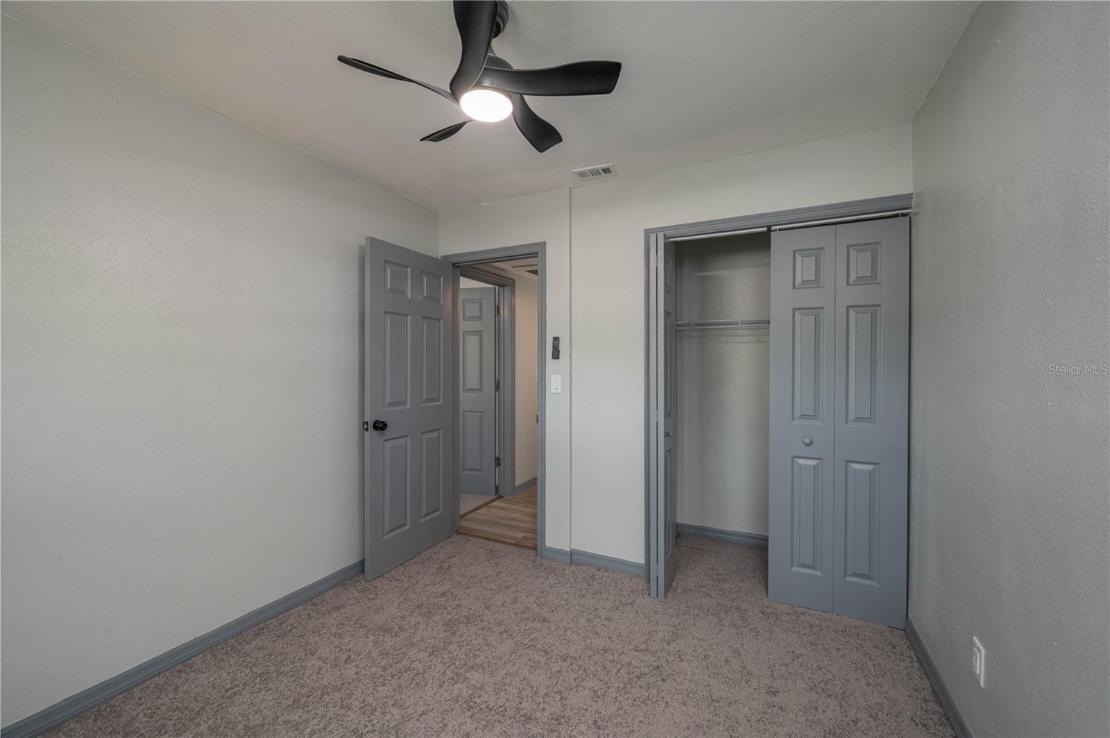 Image 10 of 18 For 315 Eastway Drive