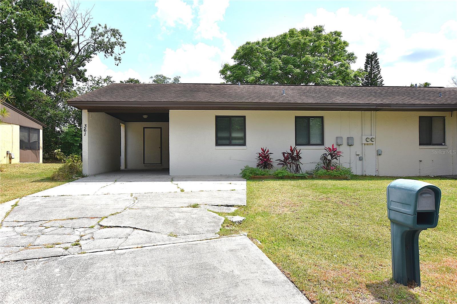 Details for 361 Lake Harris Drive, LAKELAND, FL 33813