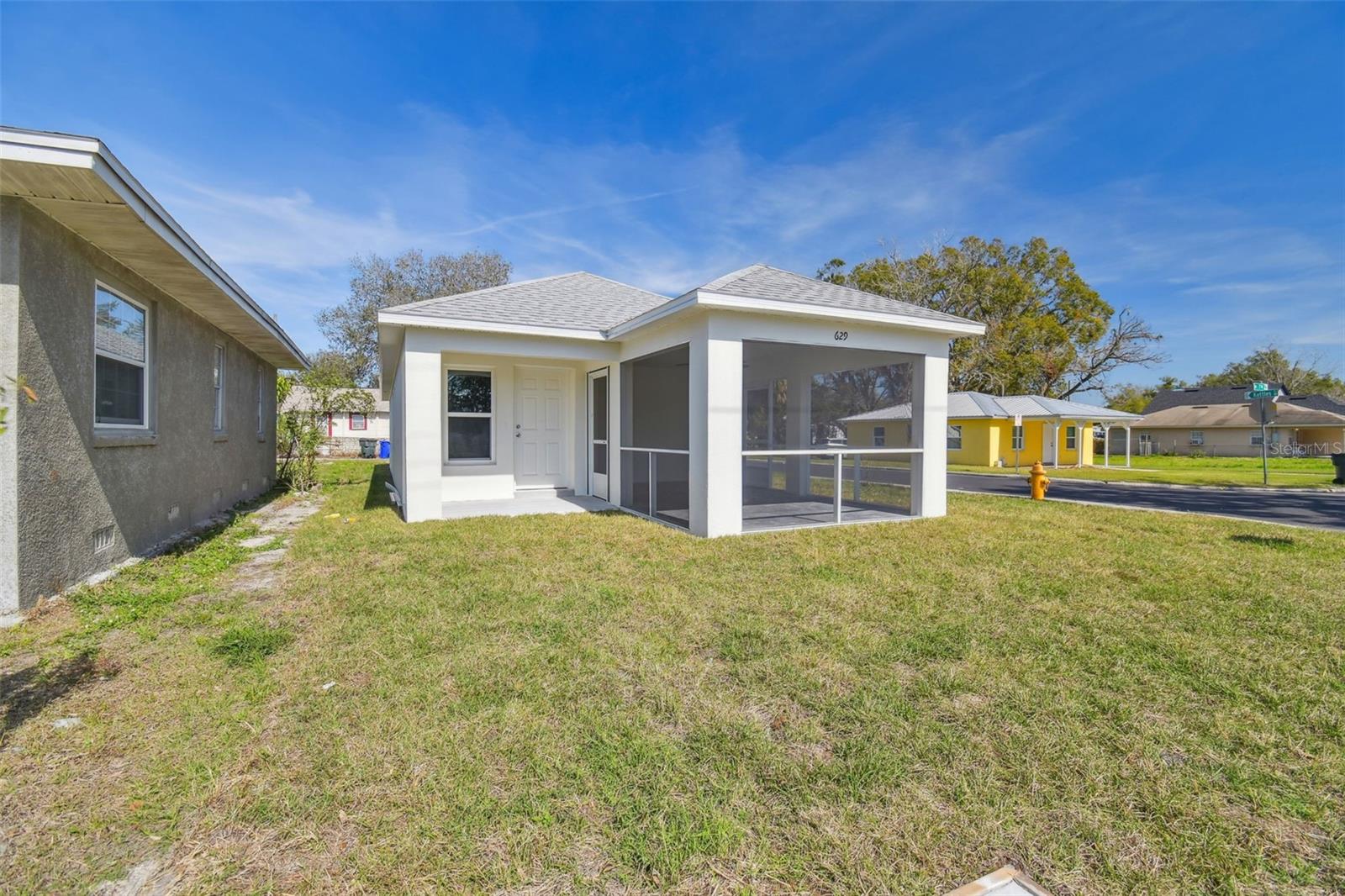 Image 2 of 41 For 629 7th Street W