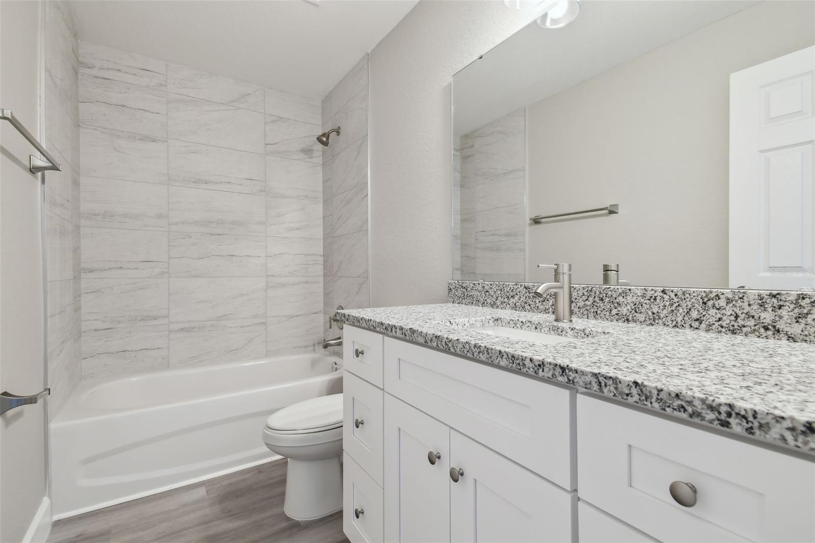 Image 28 of 41 For 629 7th Street W