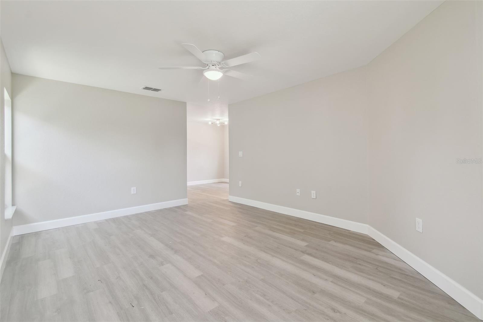 Image 8 of 41 For 629 7th Street W