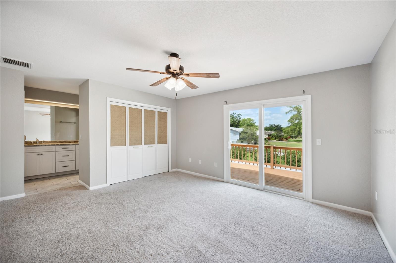 Image 12 of 24 For 707 Laurel Pointe Court