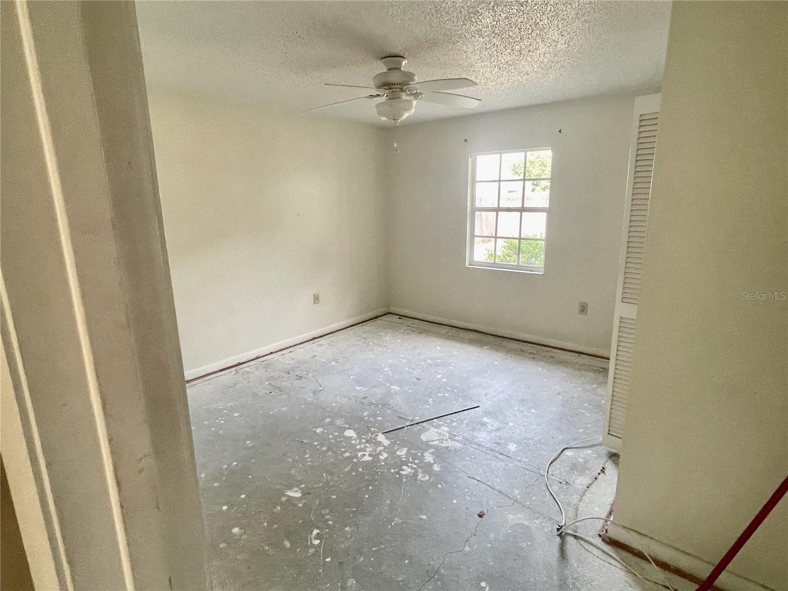 Image 15 of 18 For 4038 Lehman Lane