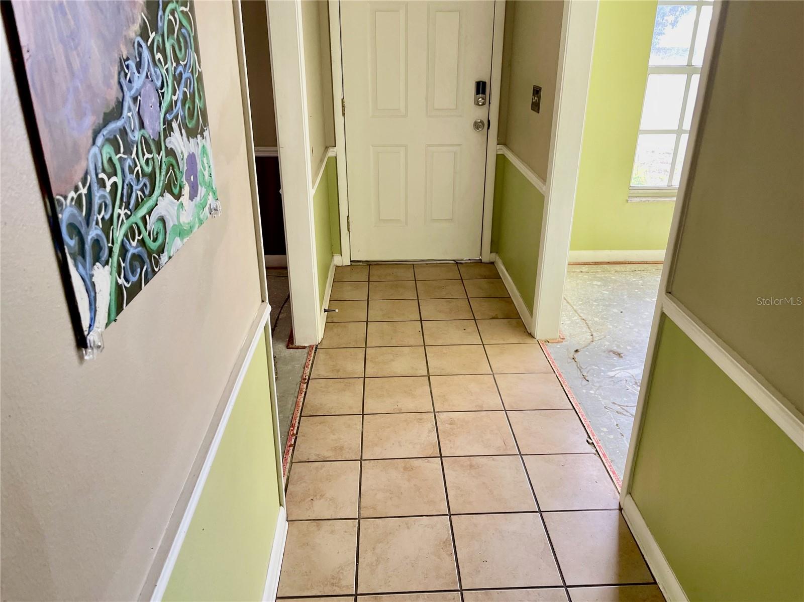 Image 4 of 18 For 4038 Lehman Lane