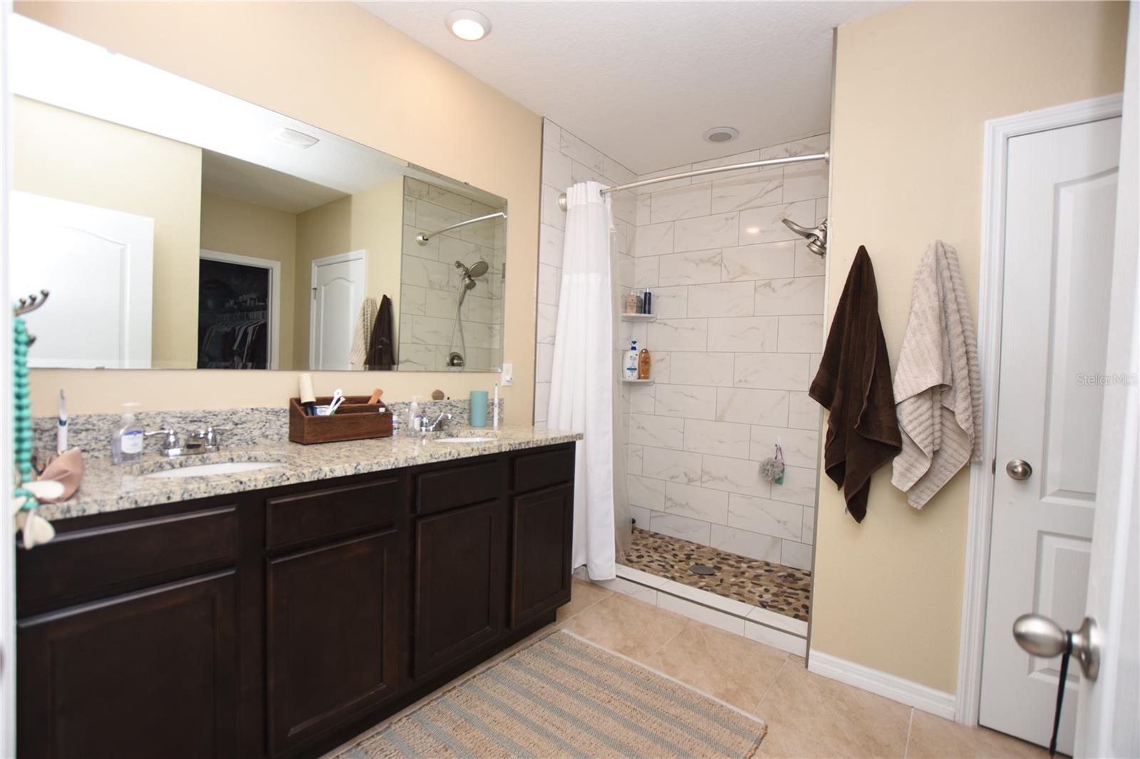 Image 14 of 28 For 3393 Tawny Grove Place