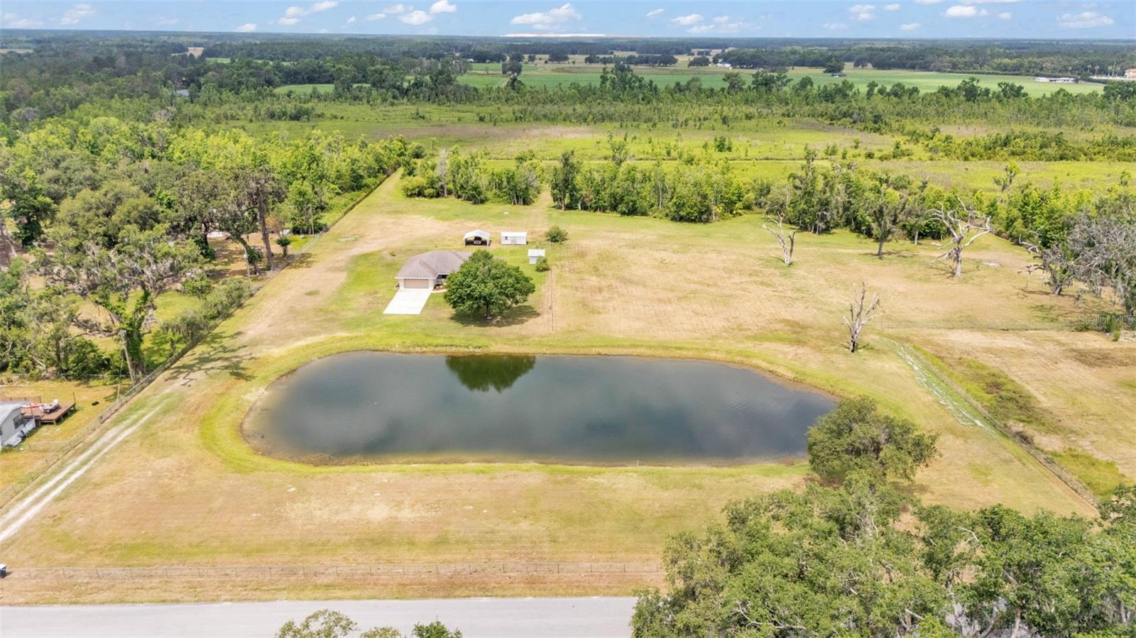 Image 10 of 59 For 8904 Carrolwood Drive