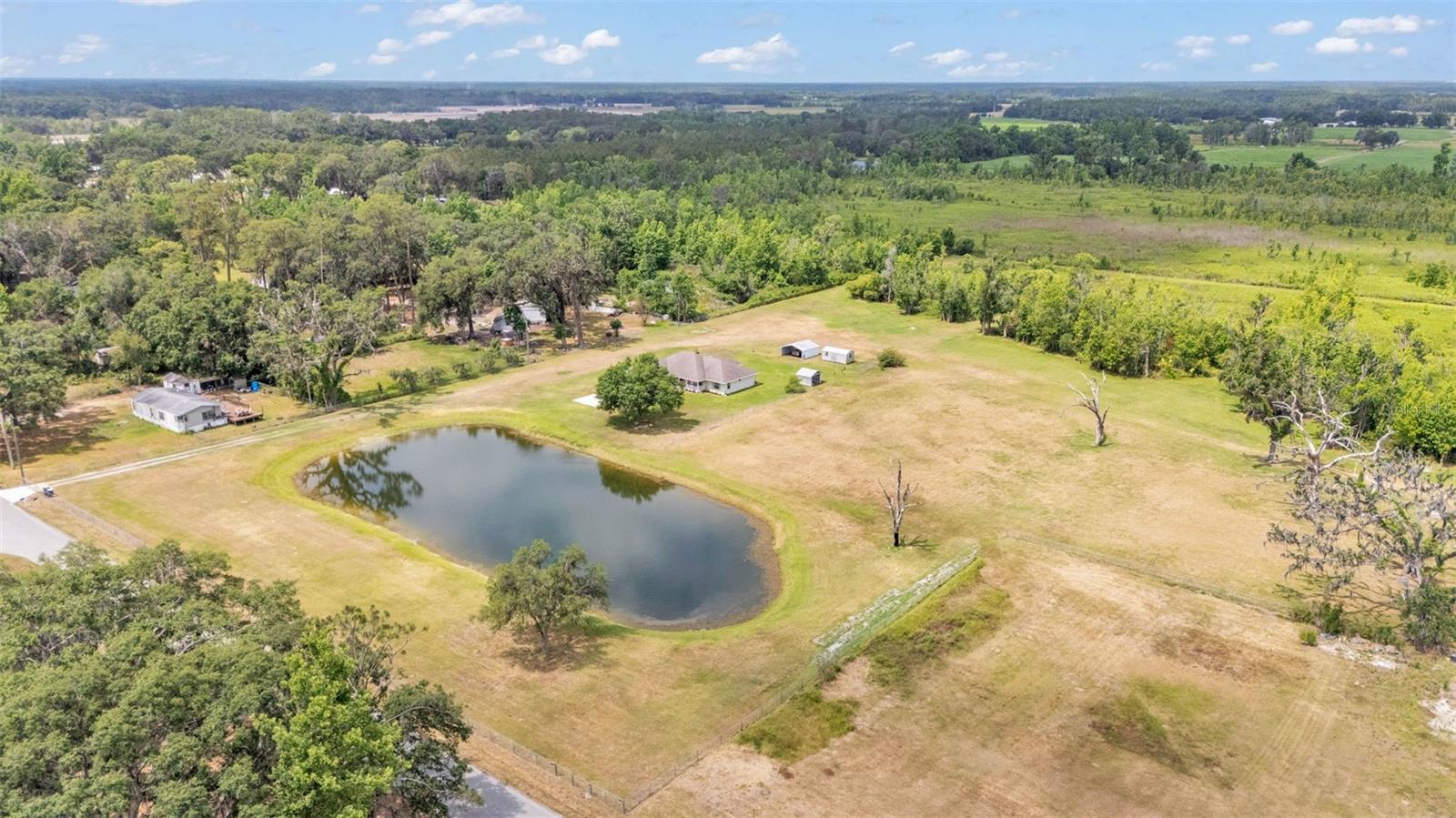 Image 11 of 59 For 8904 Carrolwood Drive