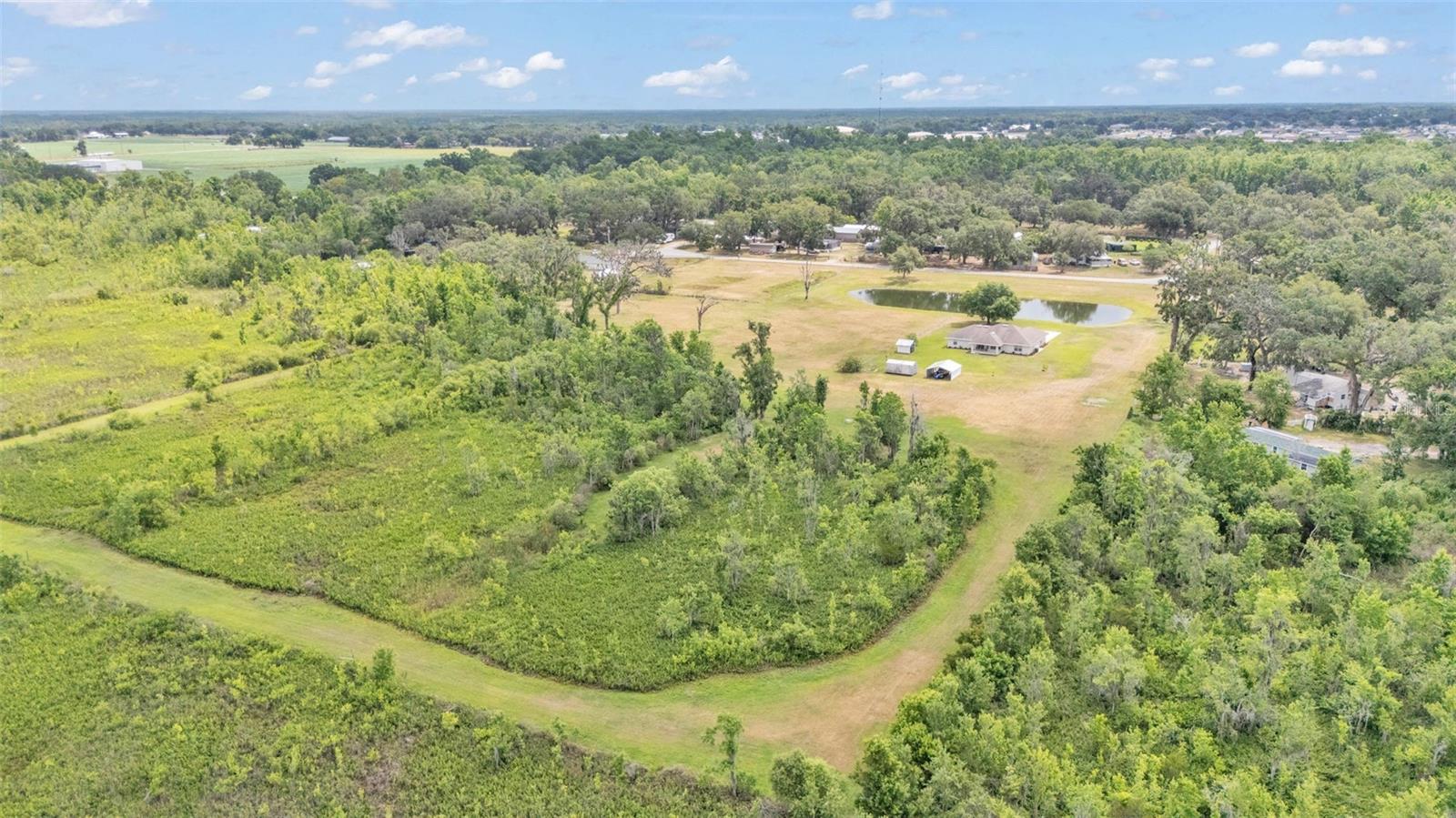 Image 12 of 59 For 8904 Carrolwood Drive