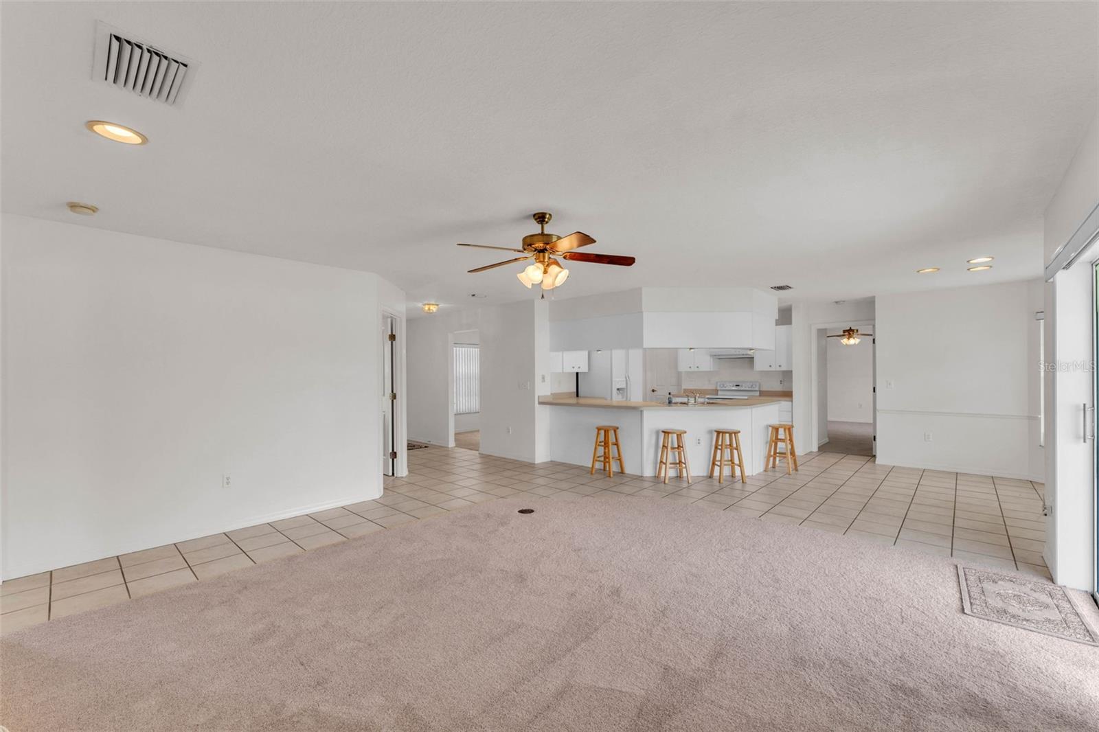 Image 20 of 59 For 8904 Carrolwood Drive
