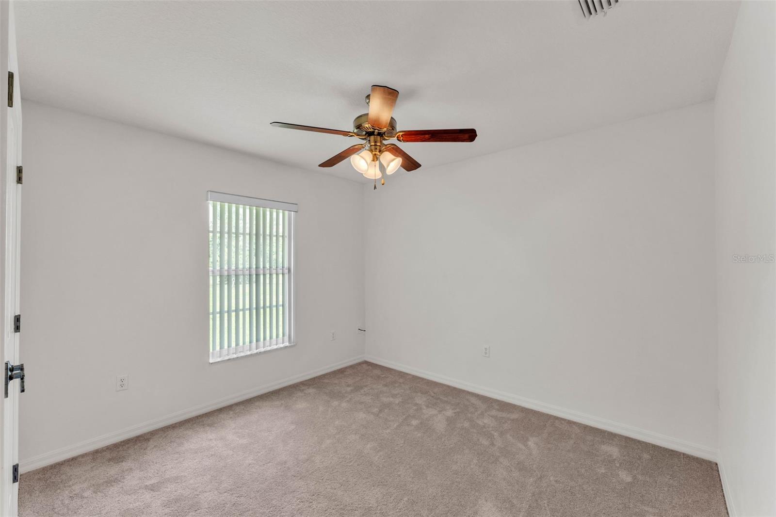 Image 22 of 59 For 8904 Carrolwood Drive