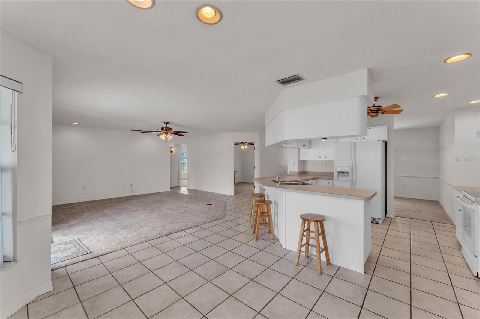 Image 29 of 59 For 8904 Carrolwood Drive
