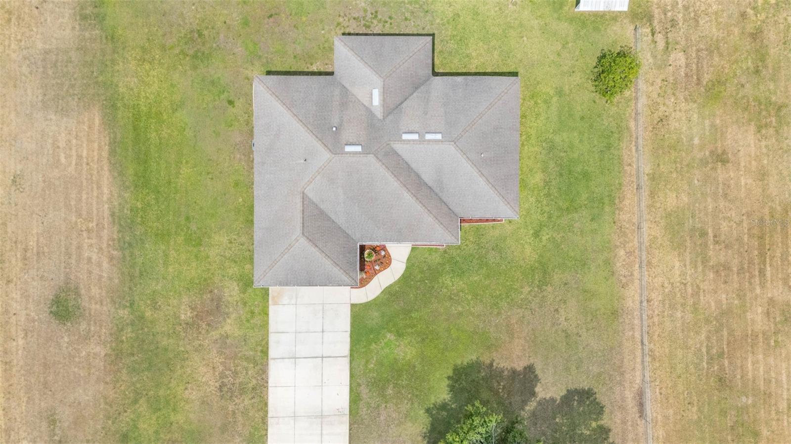 Image 8 of 59 For 8904 Carrolwood Drive
