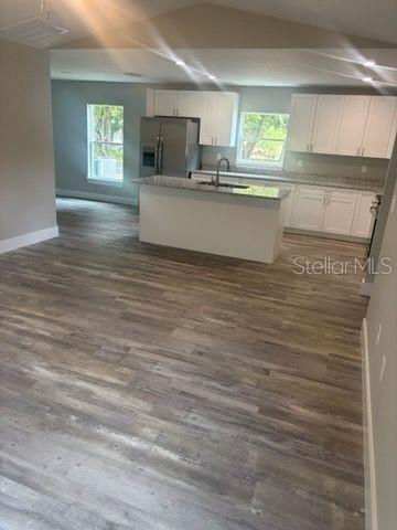 Image 5 of 13 For 420 9th Avenue