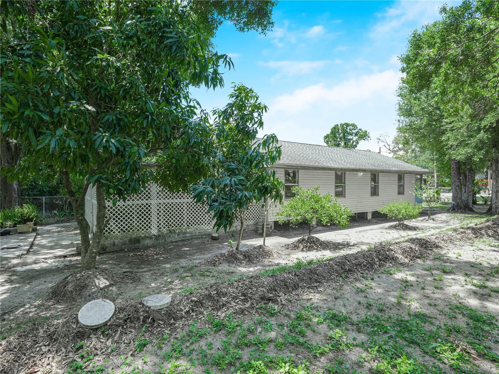 Image 26 of 36 For 3205 66th Street