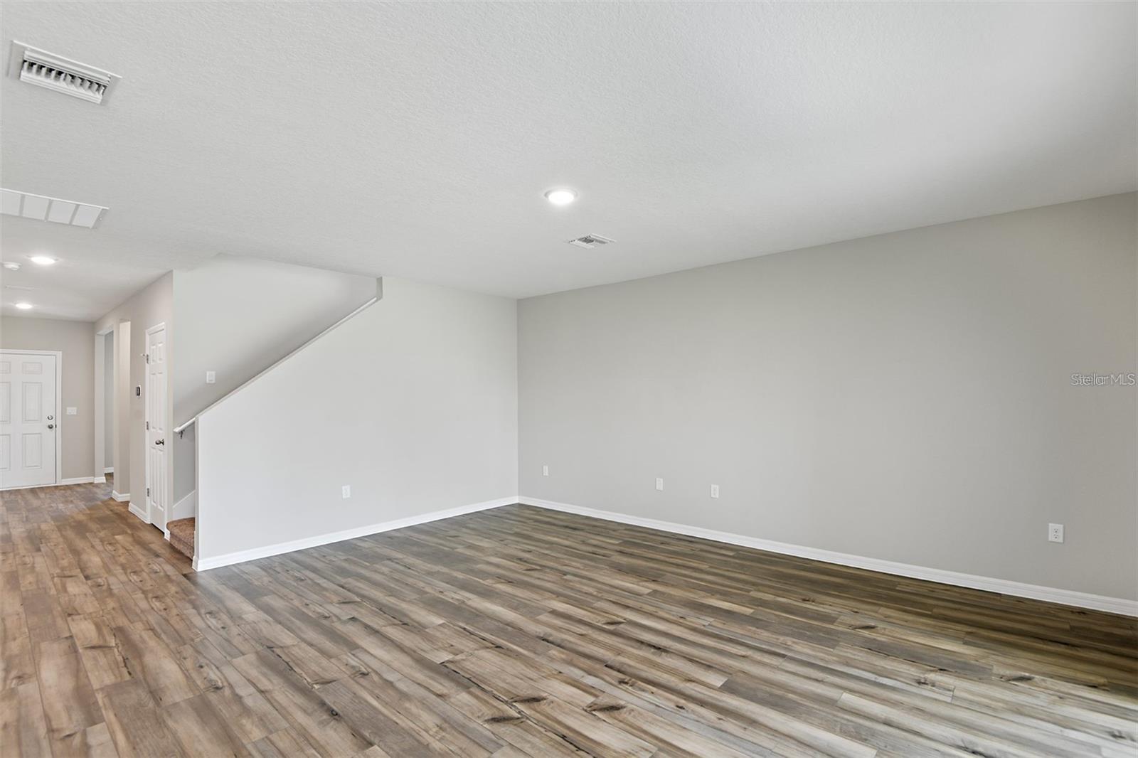 Image 5 of 28 For 14761 Summer Branch Drive 14761