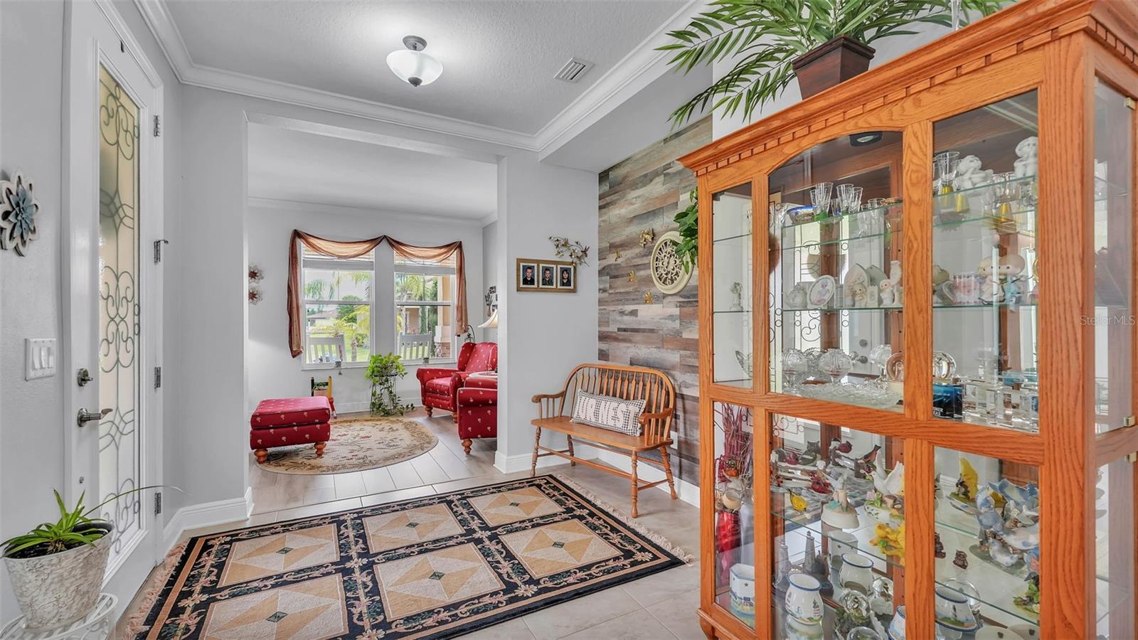 Image 12 of 78 For 3926 Aquilla Drive