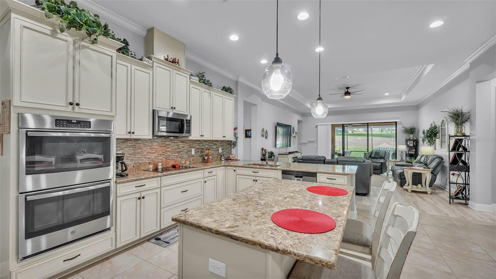 Image 20 of 78 For 3926 Aquilla Drive