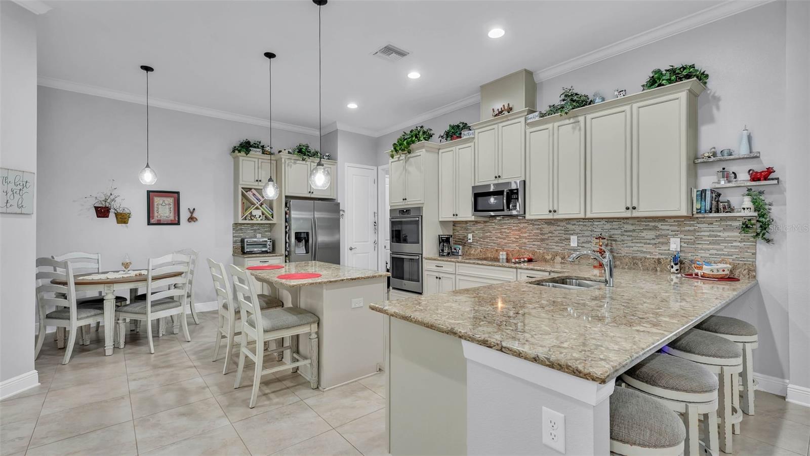 Image 22 of 78 For 3926 Aquilla Drive