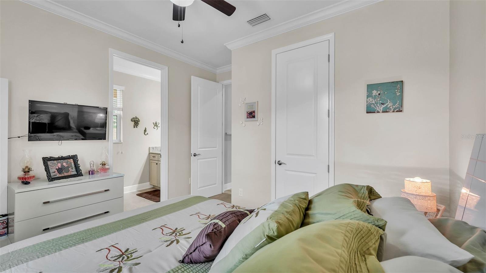 Image 30 of 78 For 3926 Aquilla Drive