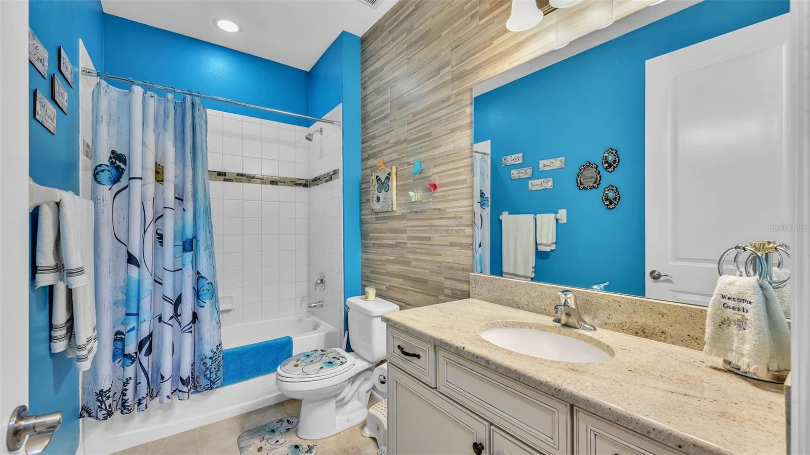 Image 35 of 78 For 3926 Aquilla Drive