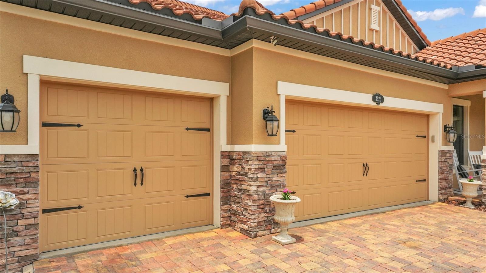 Image 6 of 78 For 3926 Aquilla Drive