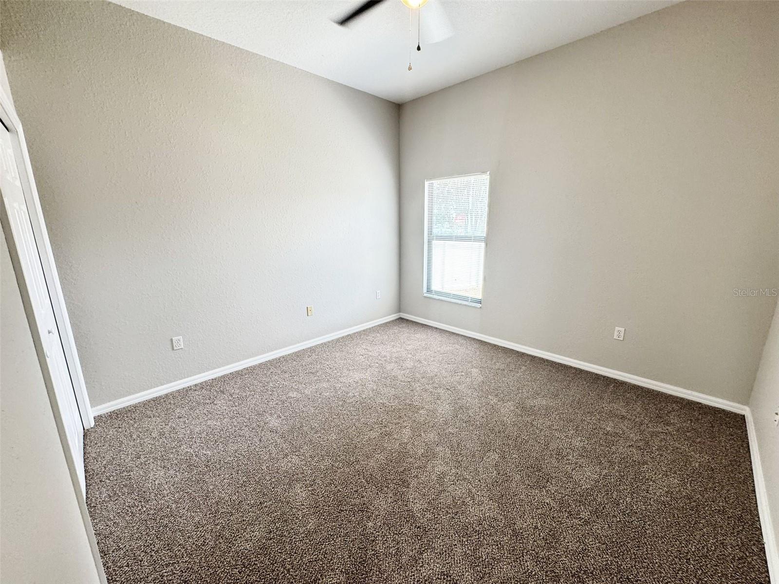Image 13 of 19 For 346 Sterling Drive