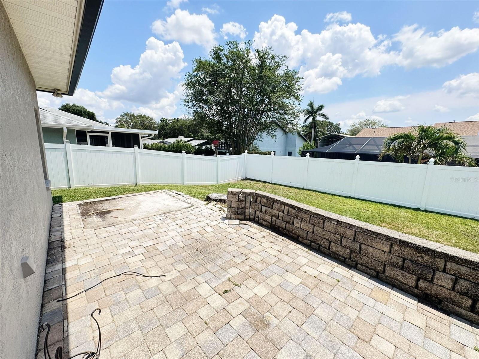 Image 19 of 19 For 346 Sterling Drive