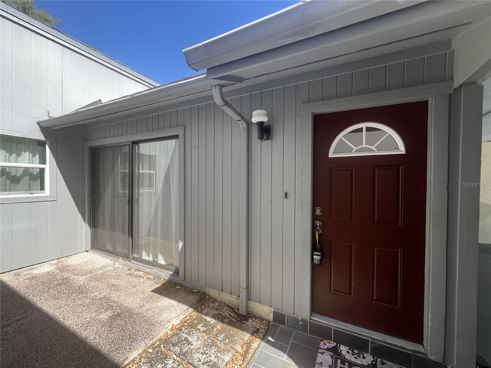 Details for 6576 Sweetbriar Lane 6576, LAKELAND, FL 33813