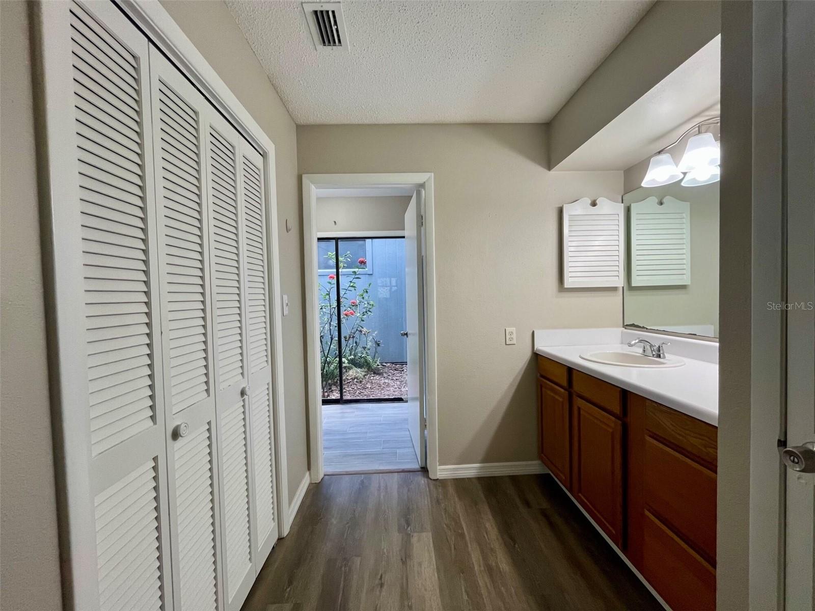 Image 10 of 16 For 6576 Sweetbriar Lane 6576