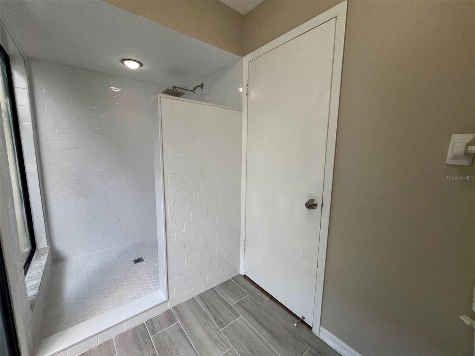 Image 12 of 16 For 6576 Sweetbriar Lane 6576