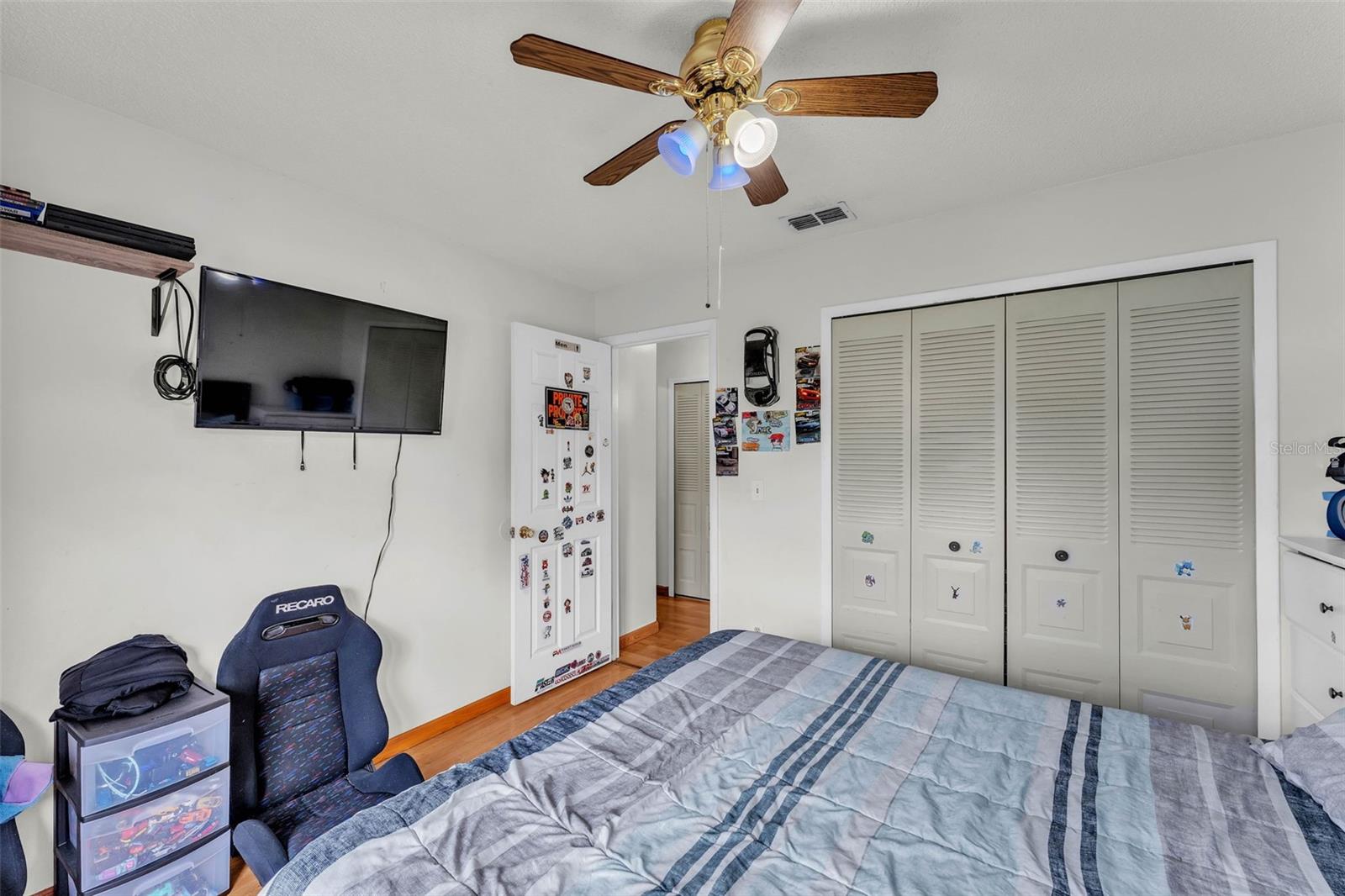 Image 13 of 36 For 2526 Fabry Circle