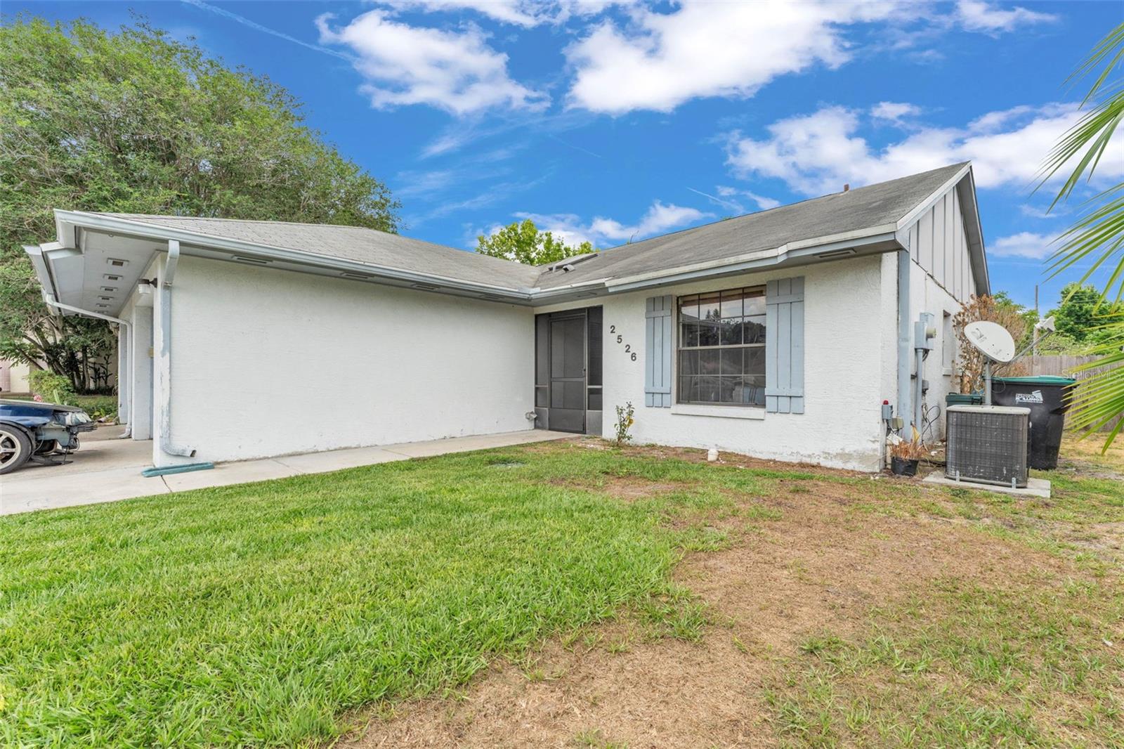 Image 2 of 36 For 2526 Fabry Circle