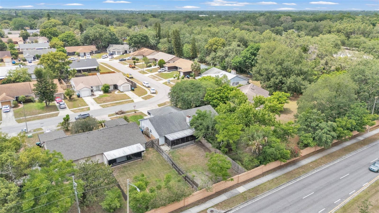 Image 33 of 36 For 2526 Fabry Circle