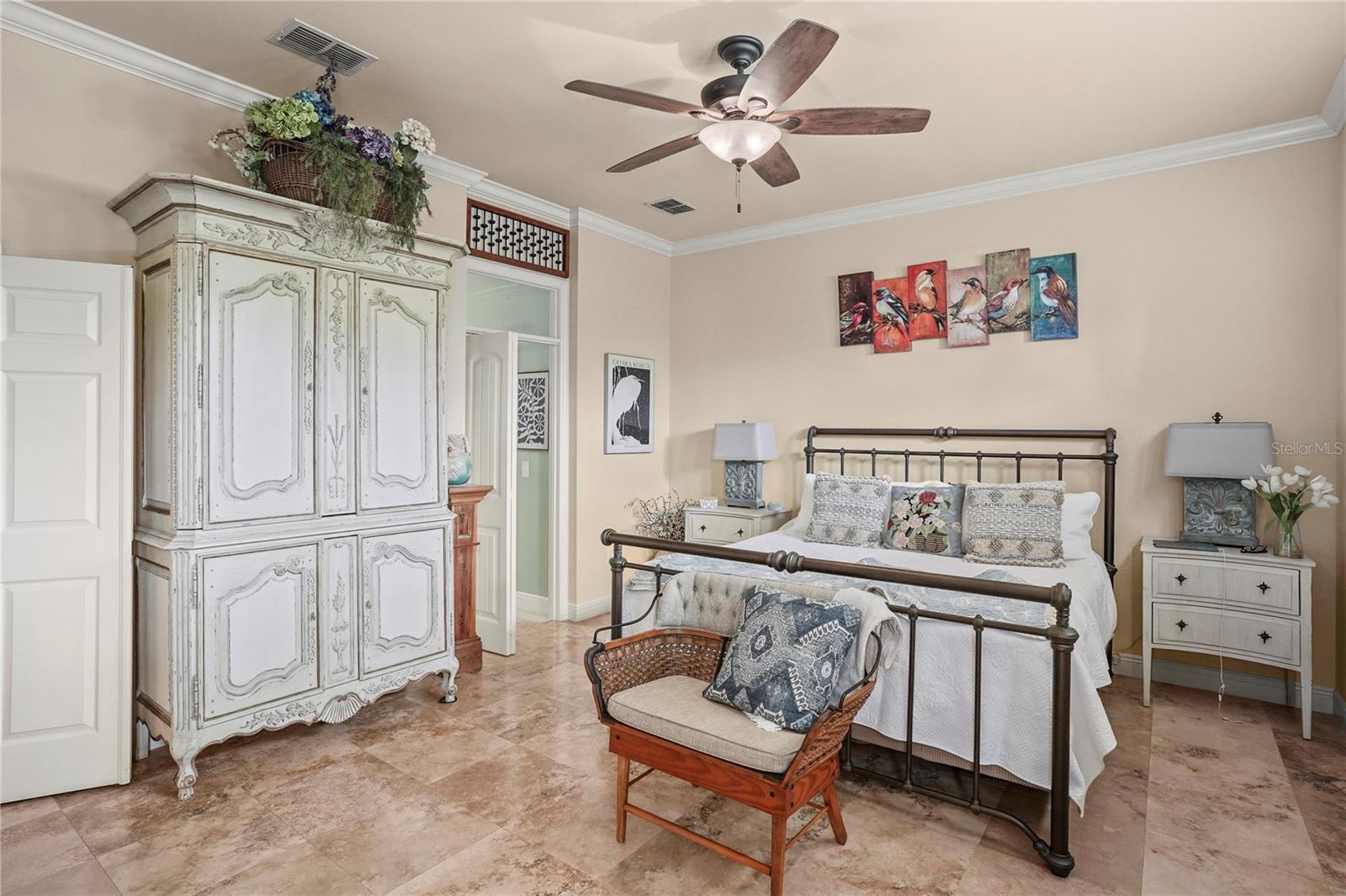 Image 23 of 66 For 2569 Laurel Glen Drive