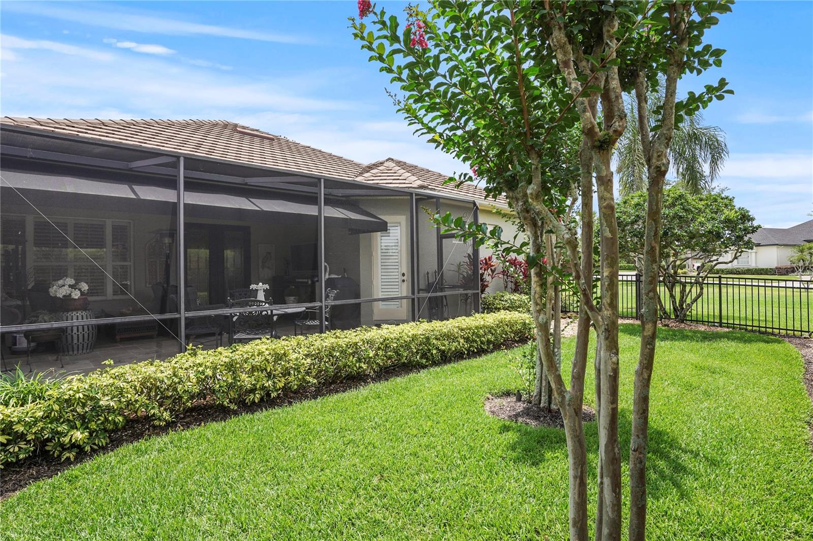 Image 40 of 66 For 2569 Laurel Glen Drive