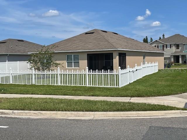 Image 4 of 22 For 3304 Tawny Grove Place