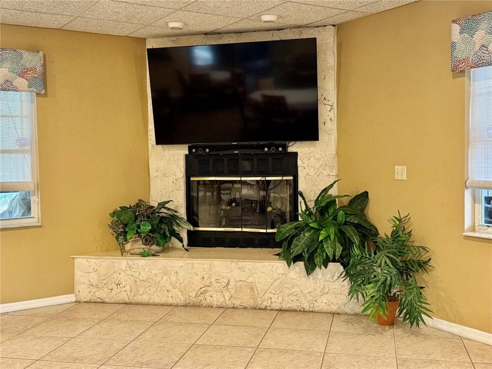 Image 40 of 44 For 3798 Chandler Drive