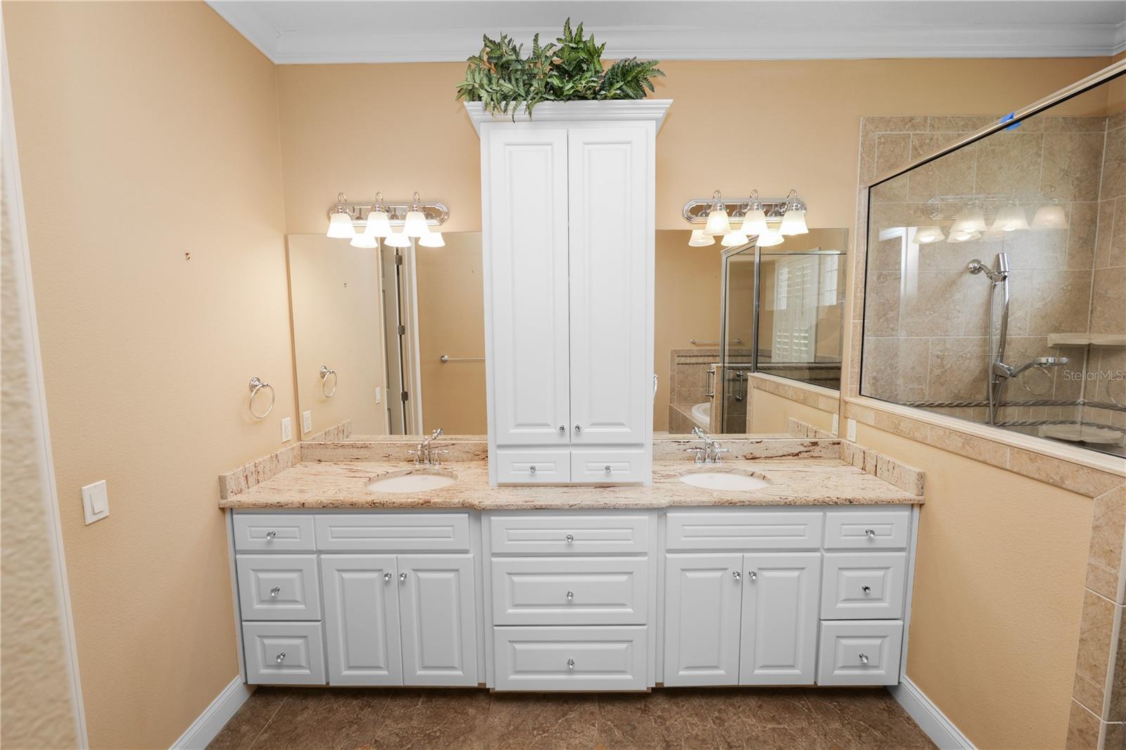 Image 28 of 40 For 1772 Laurel Glen Place