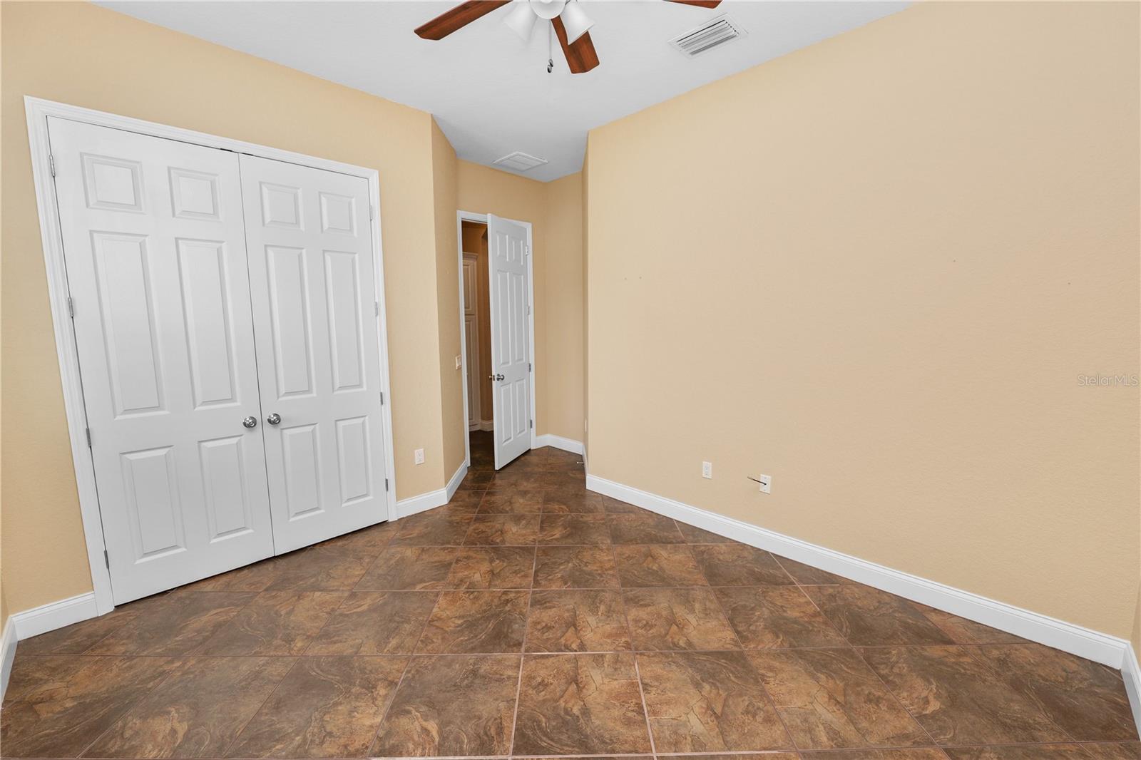 Image 29 of 40 For 1772 Laurel Glen Place