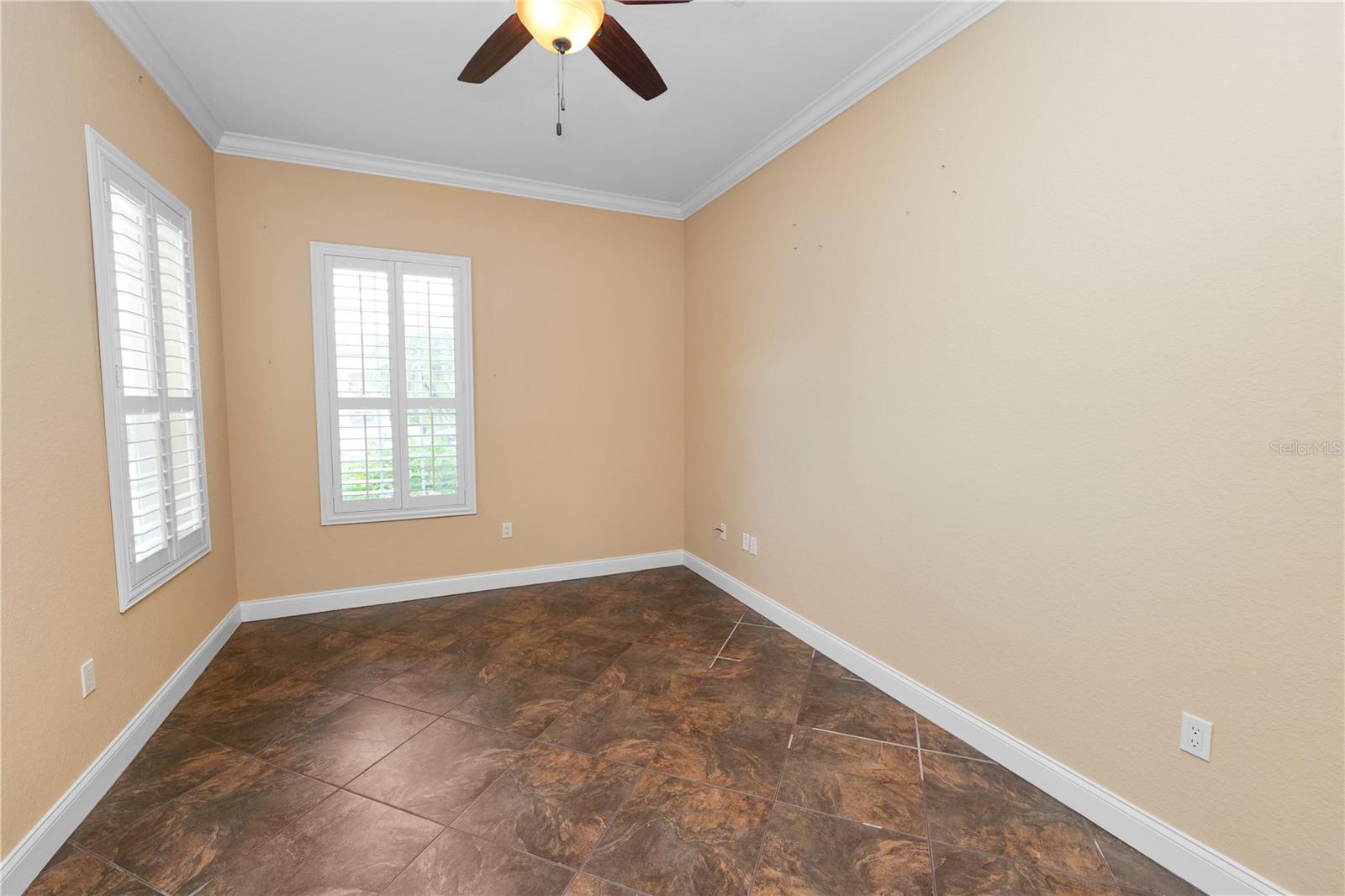 Image 33 of 40 For 1772 Laurel Glen Place