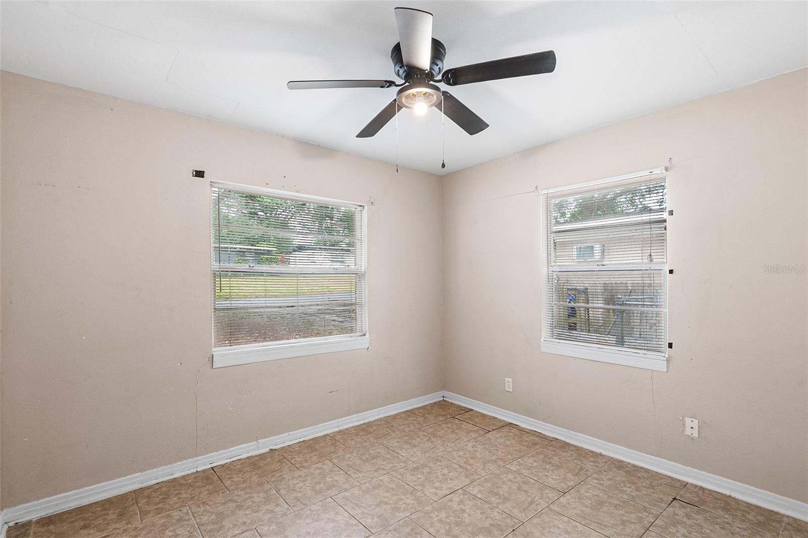 Image 17 of 26 For 236 Hillside Drive