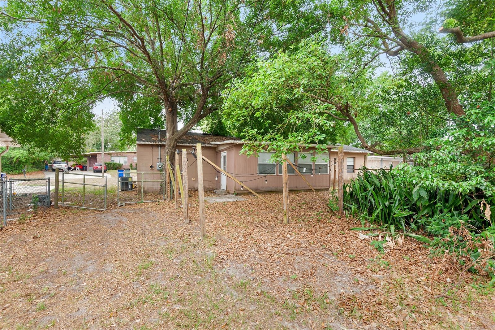 Image 5 of 26 For 236 Hillside Drive