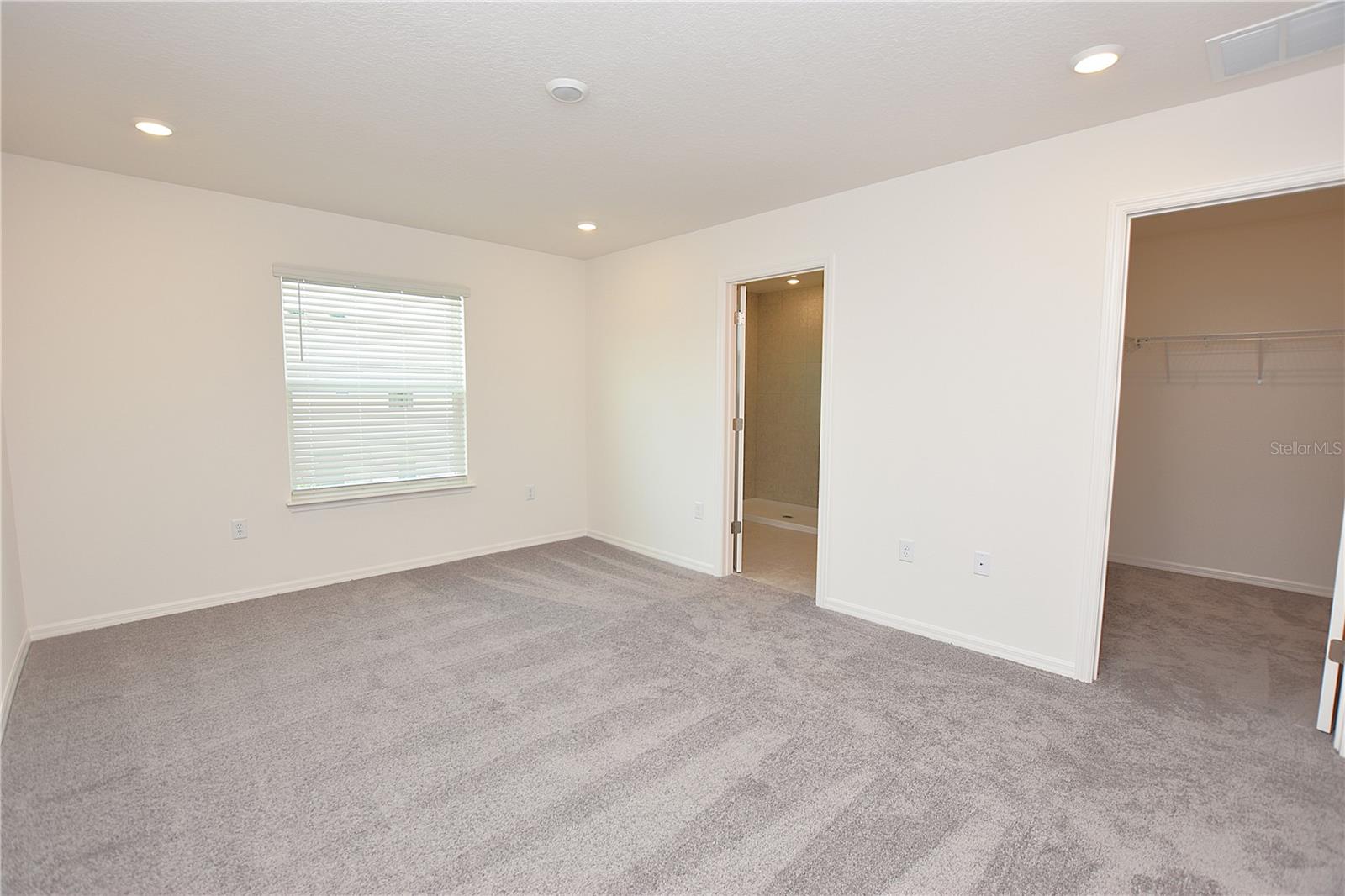 Image 16 of 37 For 3595 Summit View Way