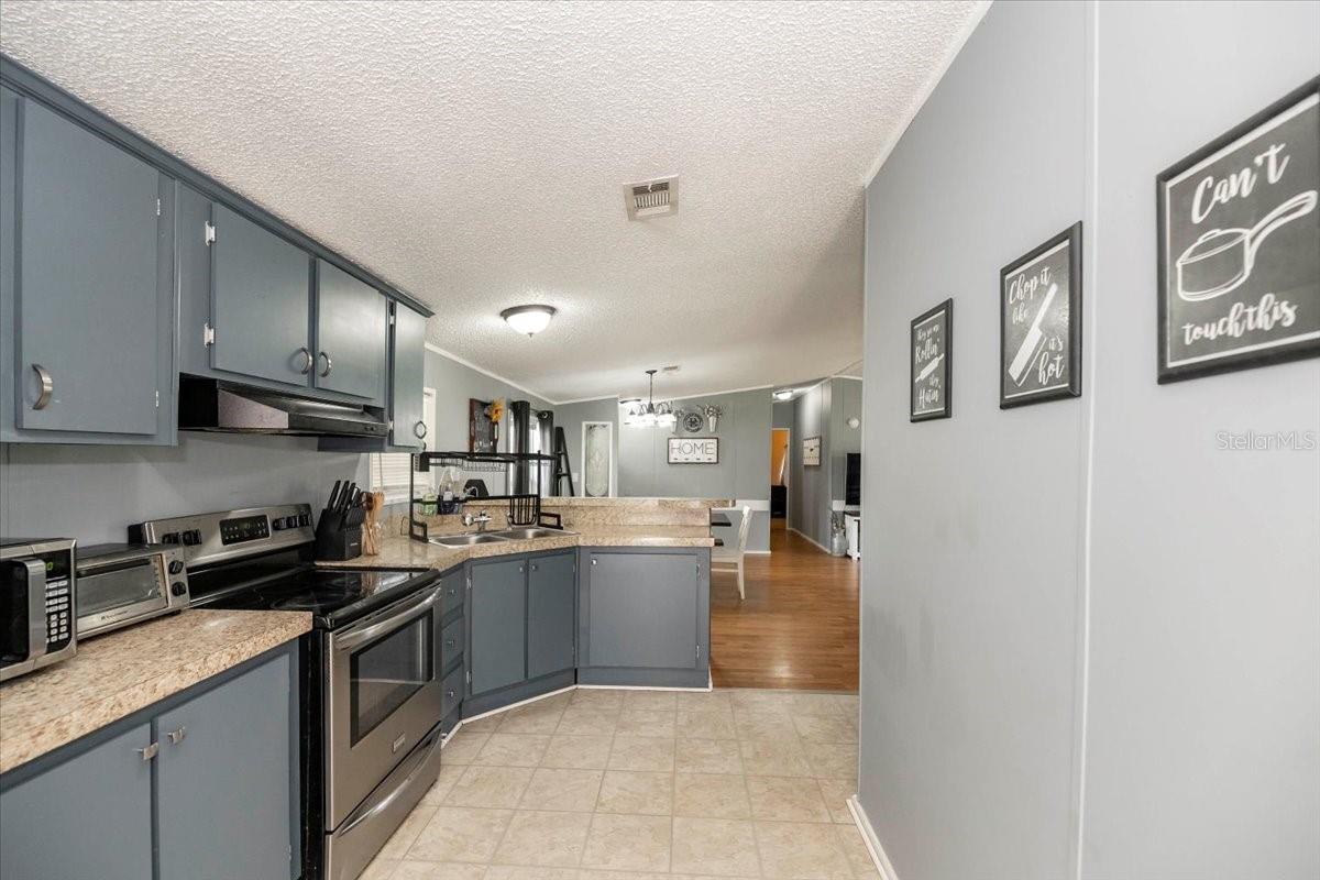 Image 13 of 36 For 5339 Meadow Grove Trail